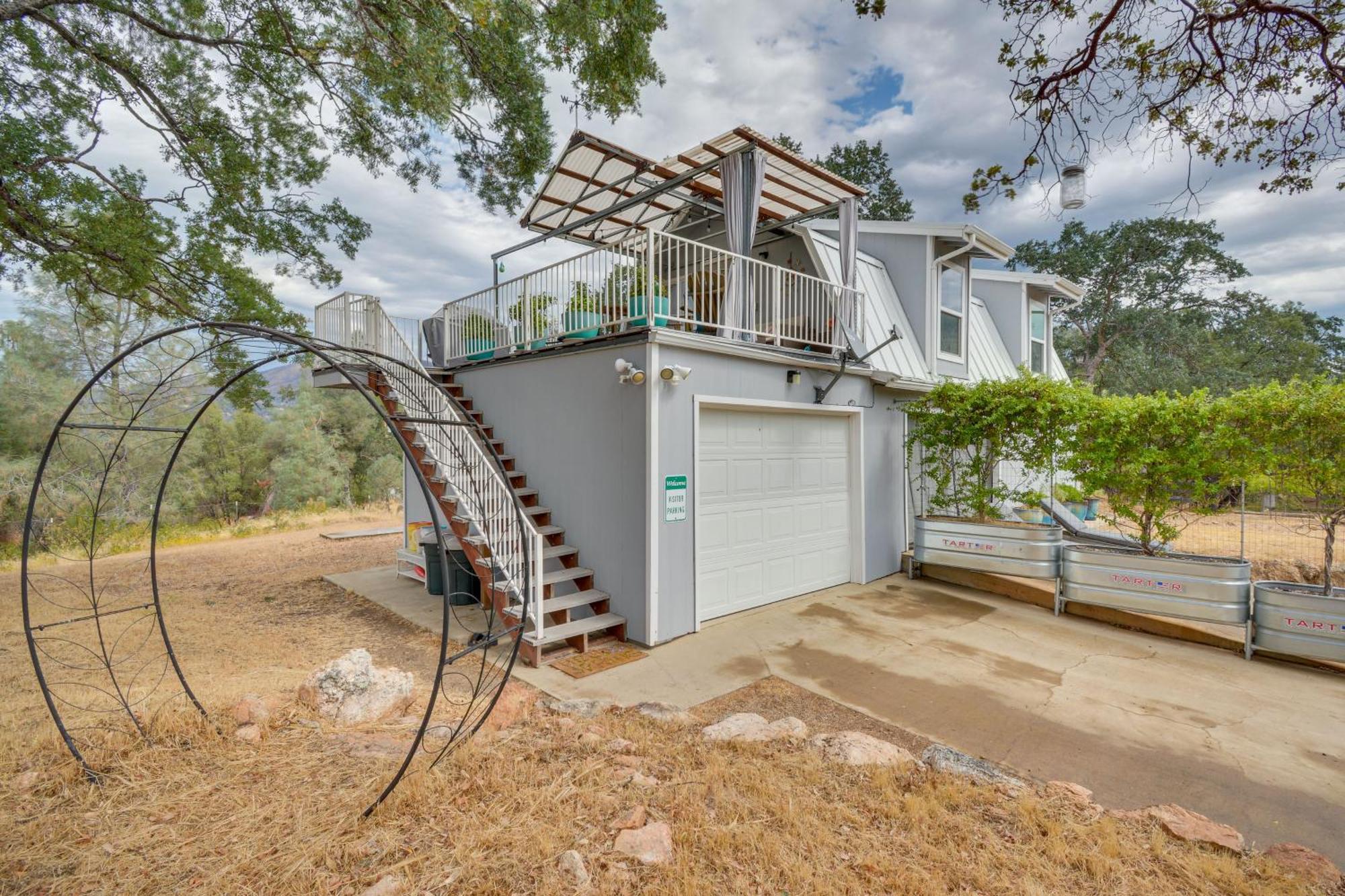 Mariposa Home Furnished Patio And Sierra Mtn Views Exterior photo